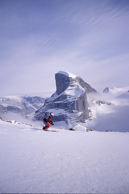 Skiing Polar Sun Spire - vertical