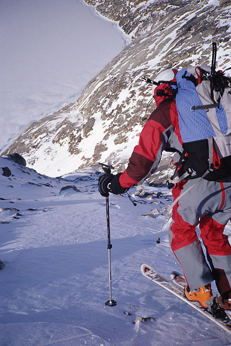 Skiing the NW Passage
