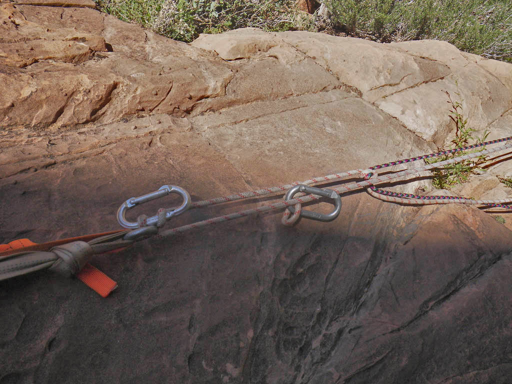 Canyoneering – Behunin : Andrew McLean | StraightChuter.com